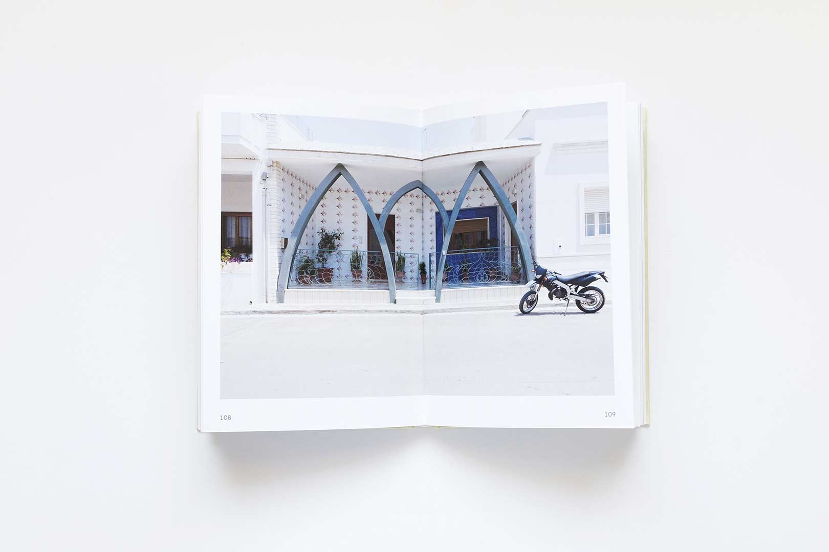 Salento Moderno – Davide Giannella, Massimo Torrigiani | Humboldt Books