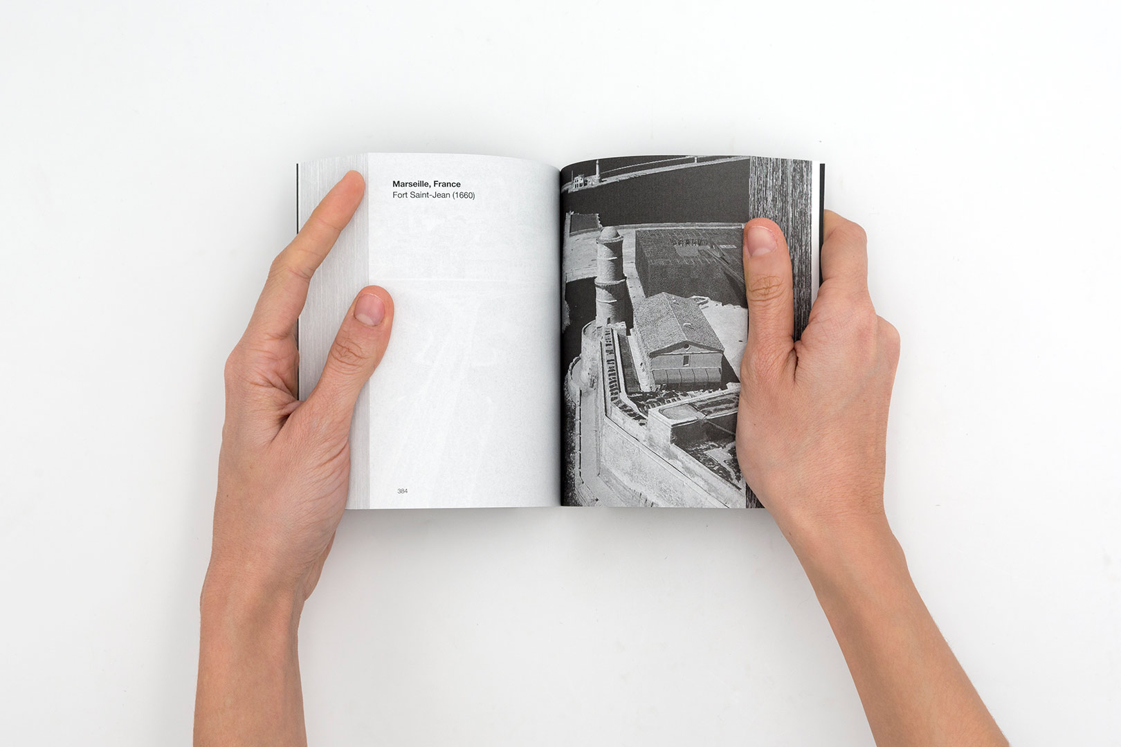 Daniela Comani – Planet Earth: 21st Century | Humboldt Books