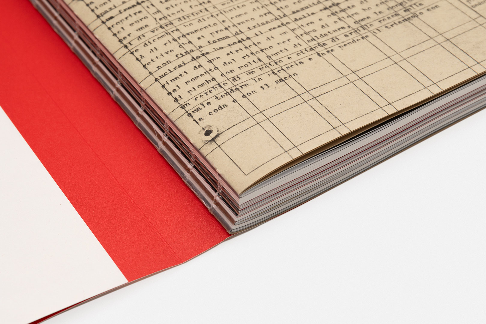 Pier Paolo Calzolari – Casa ideale | Humboldt Books